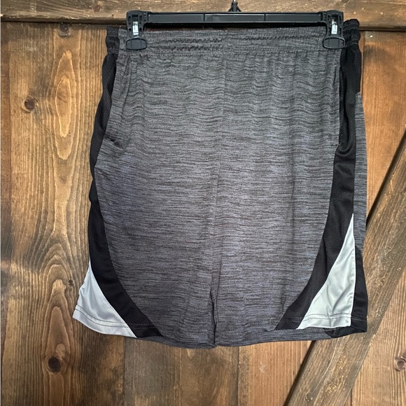 Other - Men’s Gray, Black & White Basketball Shorts, size M, smoke free home